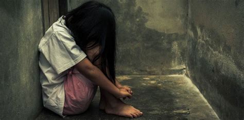 Ginahasa Na Bata Sa CR Ng Paaralan, 3 Teenagers Ang Salarin.